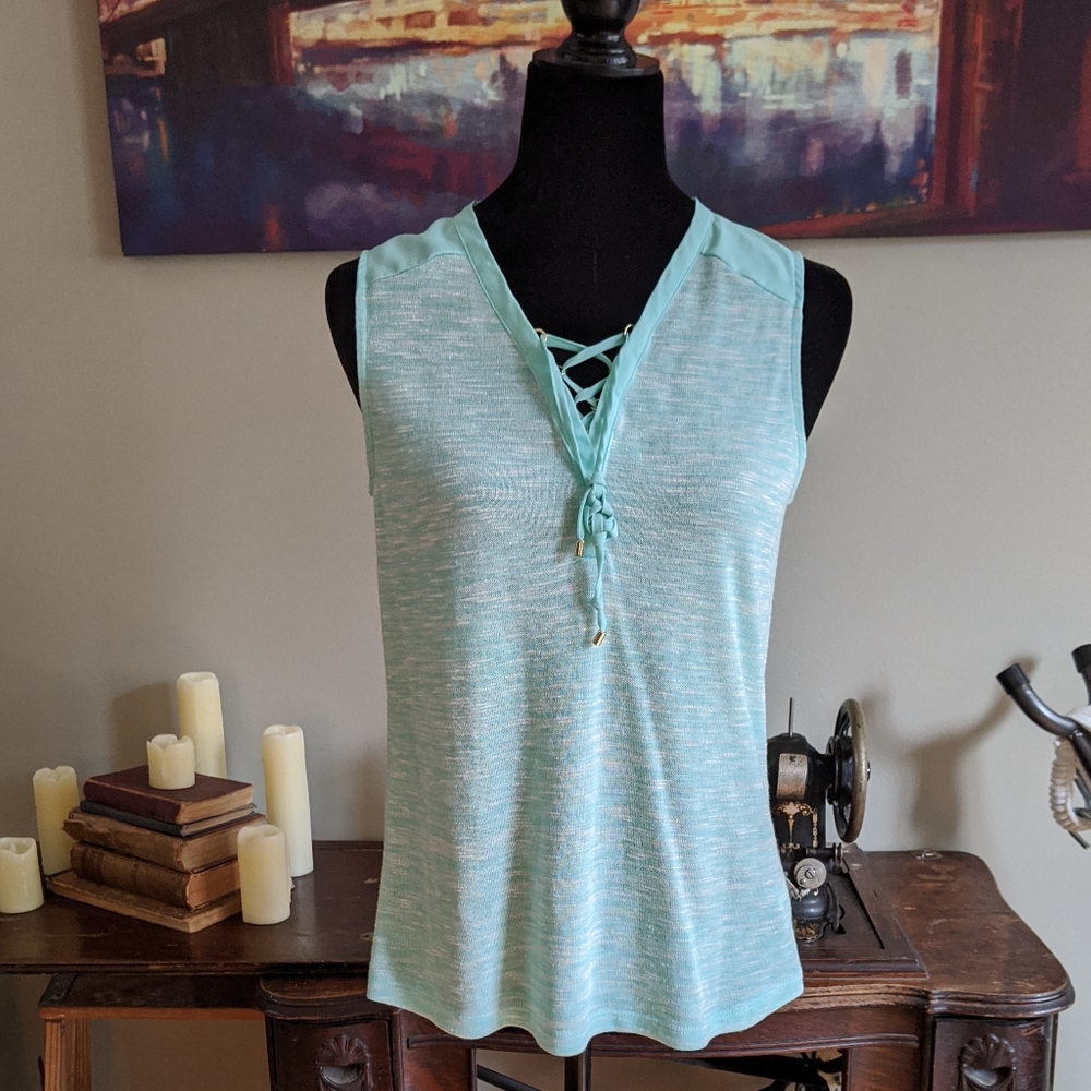 NWOT Sleeveless top